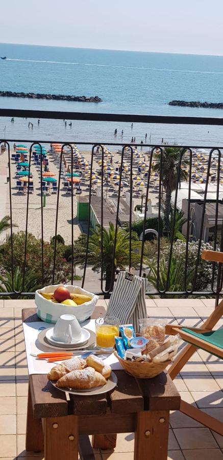 B&B Attico Mare San Benedetto del Tronto Kültér fotó